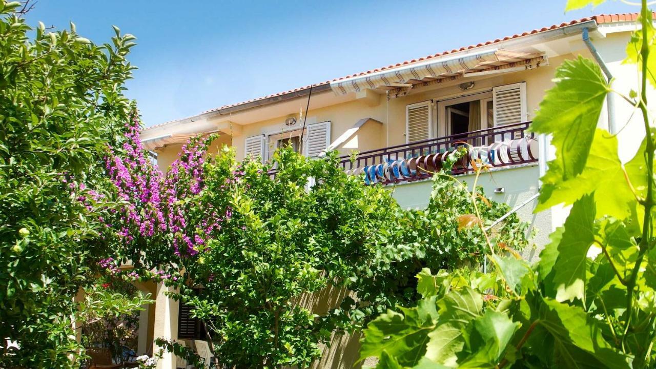 Adria Arba Apartments Rab Town Kültér fotó