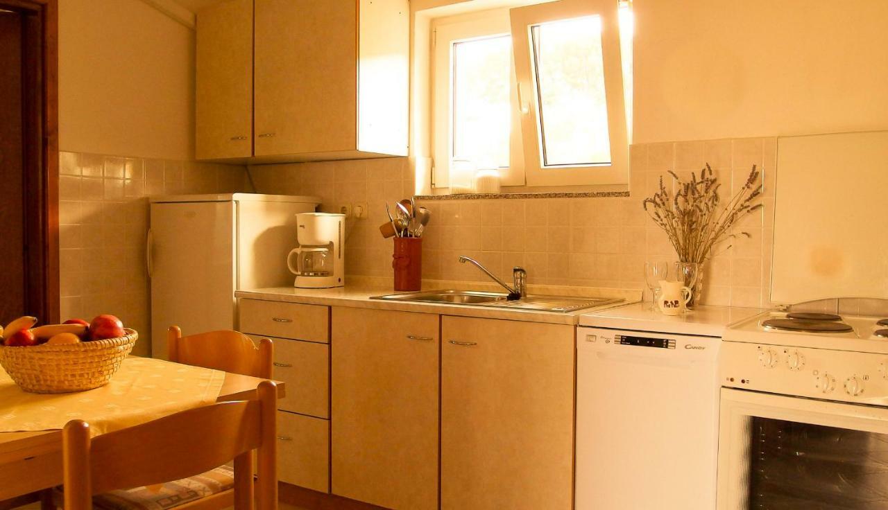 Adria Arba Apartments Rab Town Kültér fotó
